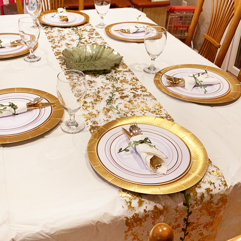 عدائين لطاولة الزفاف من الذهب  - مراجعة Table Runner Sequin وسعره