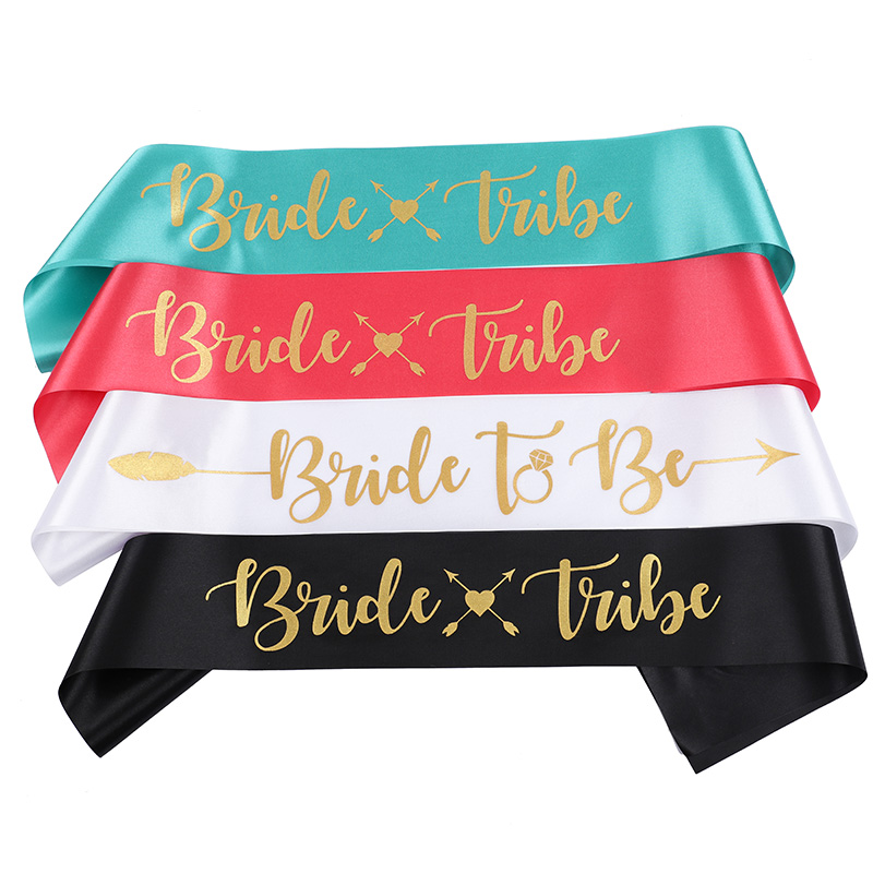 مجموعة أوشحة وصيفات العروس لقب - مراجعة Bride Tribe Sash وسعره