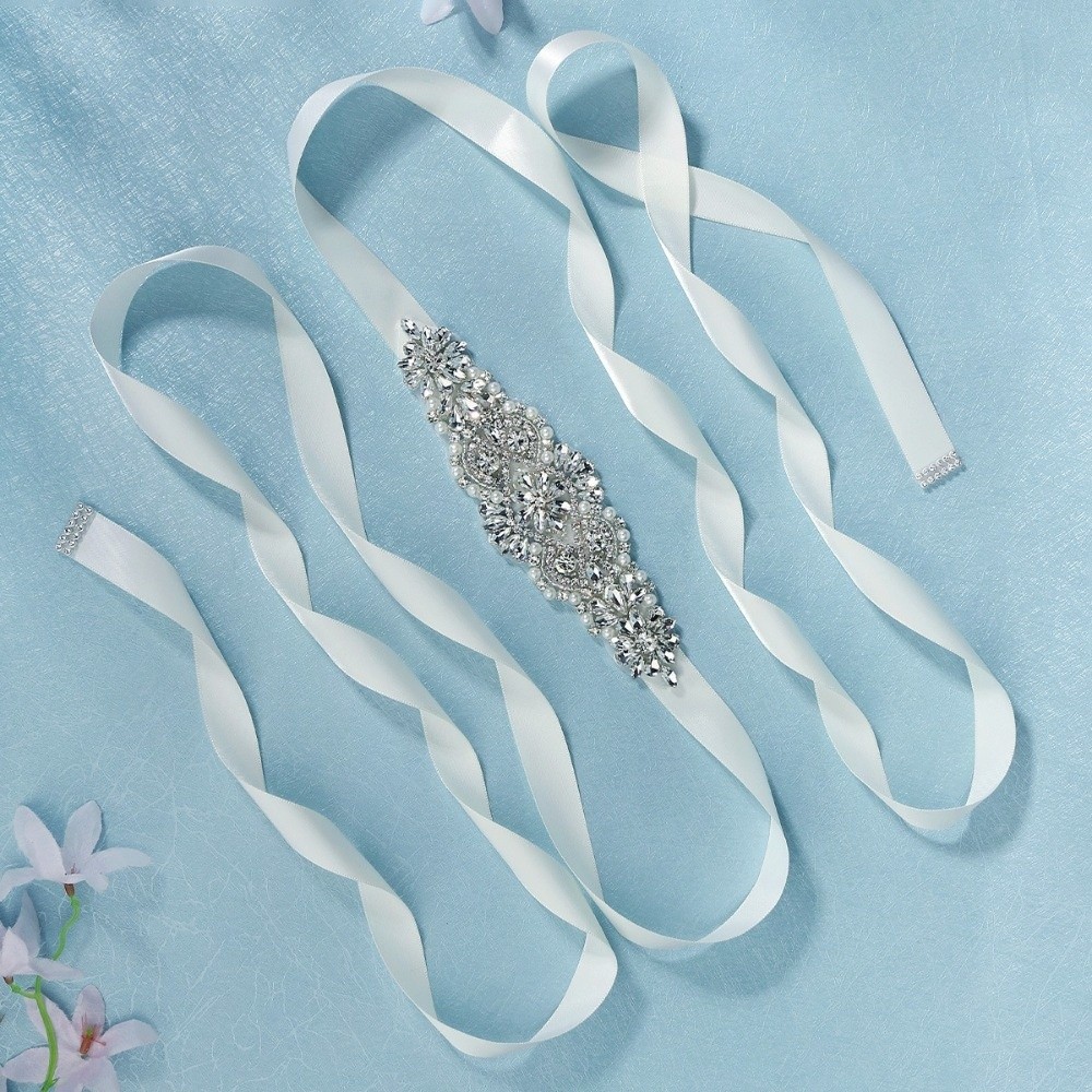 حزام زفاف أنيق من الشريط الفضي - مراجعة Bridal Sash Ribbon وسعره